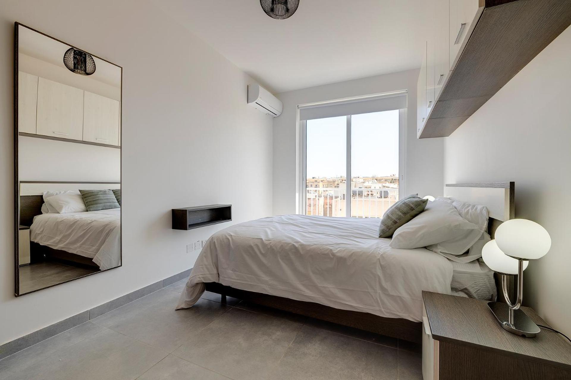 Stunning 2Br Holiday Penthouse In Central Sliema Luaran gambar