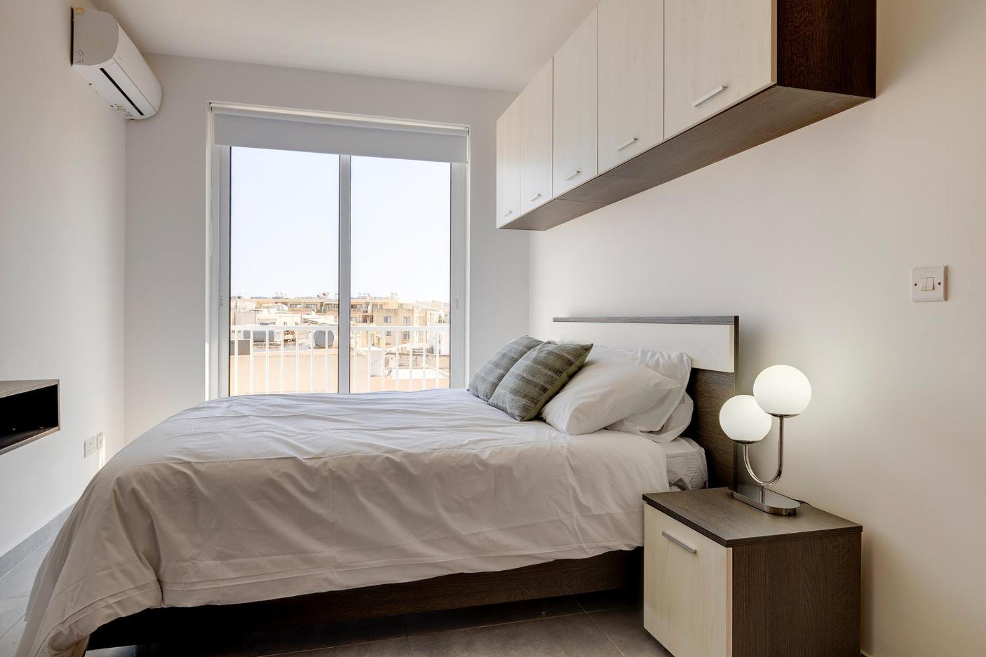 Stunning 2Br Holiday Penthouse In Central Sliema Luaran gambar